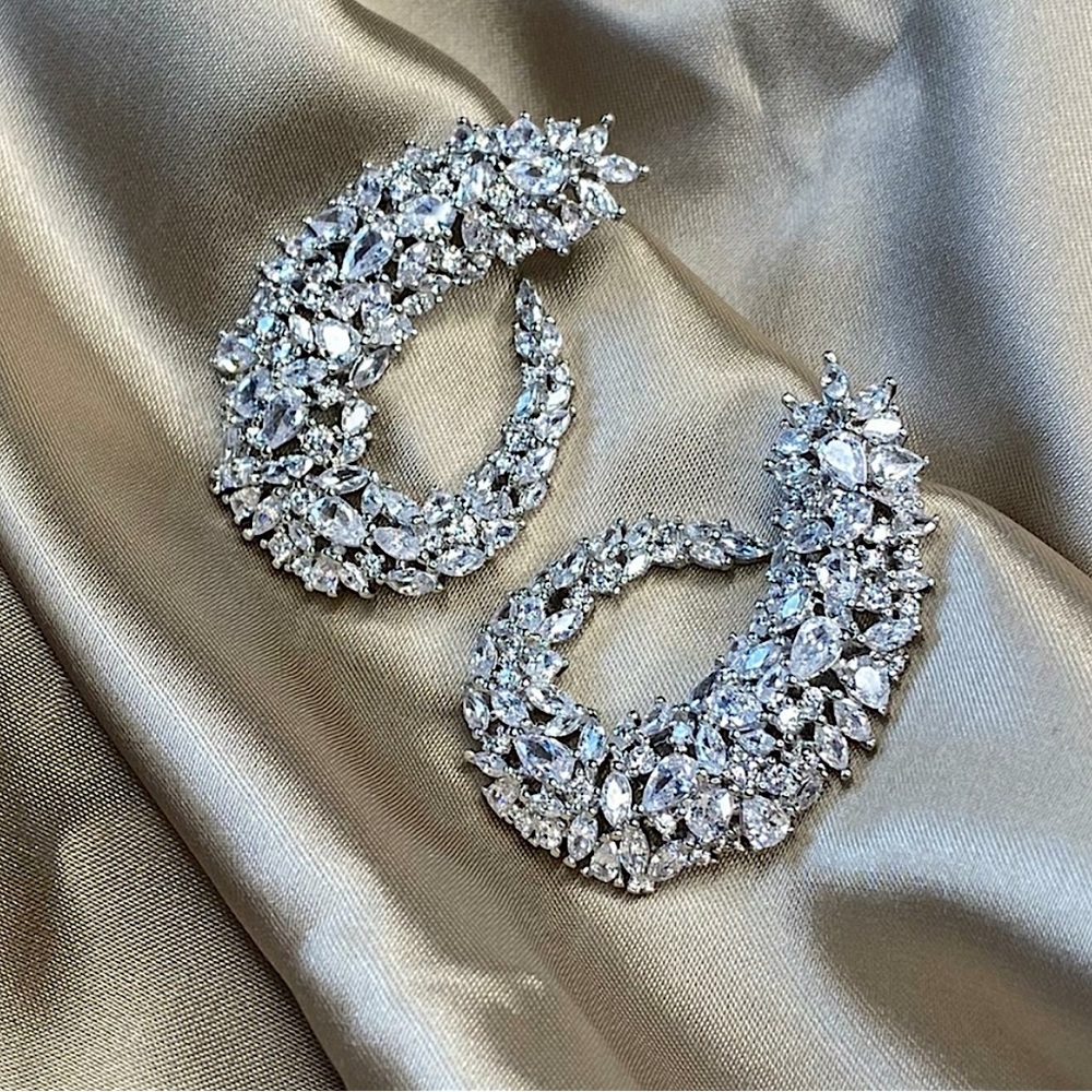 Spiral AAA Quality Cubic Zircon Earrings